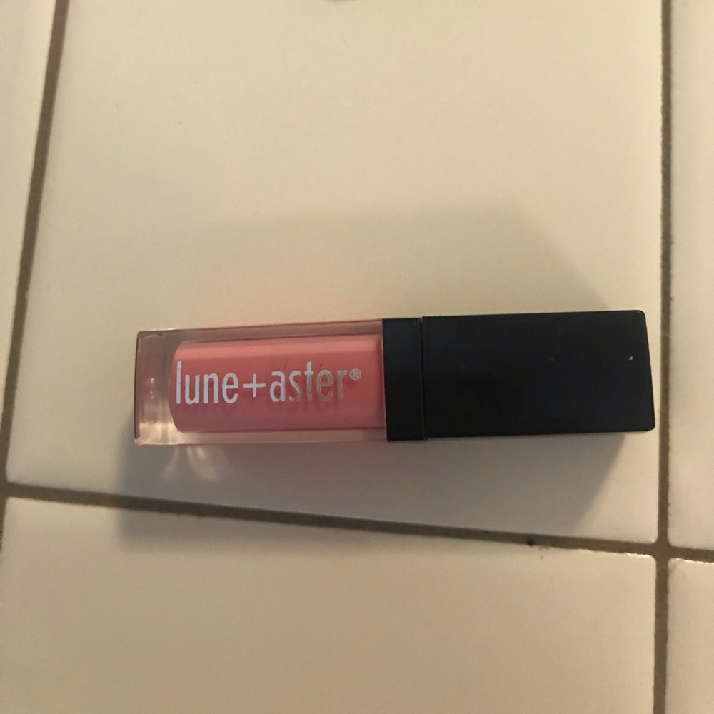 Lune + Aster Lip Gloss